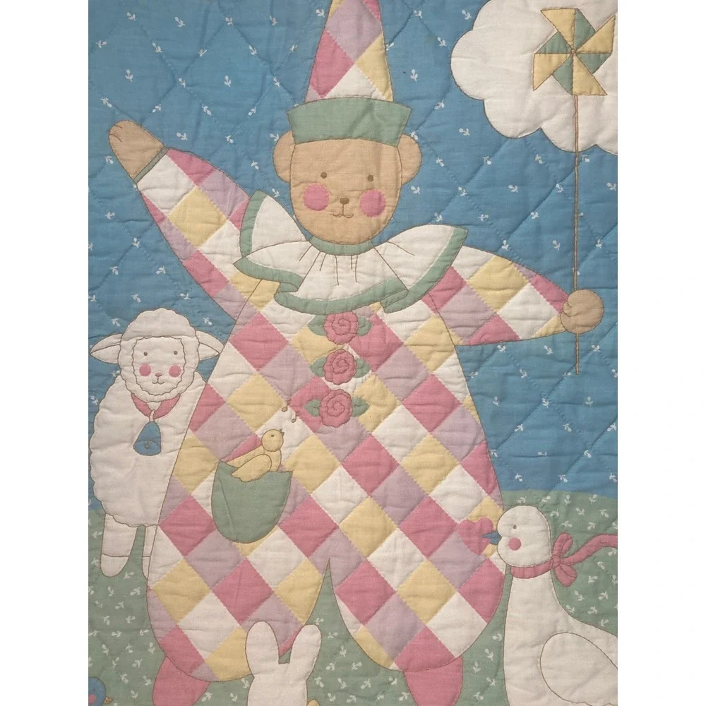 Vintage Hand Quilted Nursery Quilt Clown &‎ Animals Pastel Crib Wall Hanging